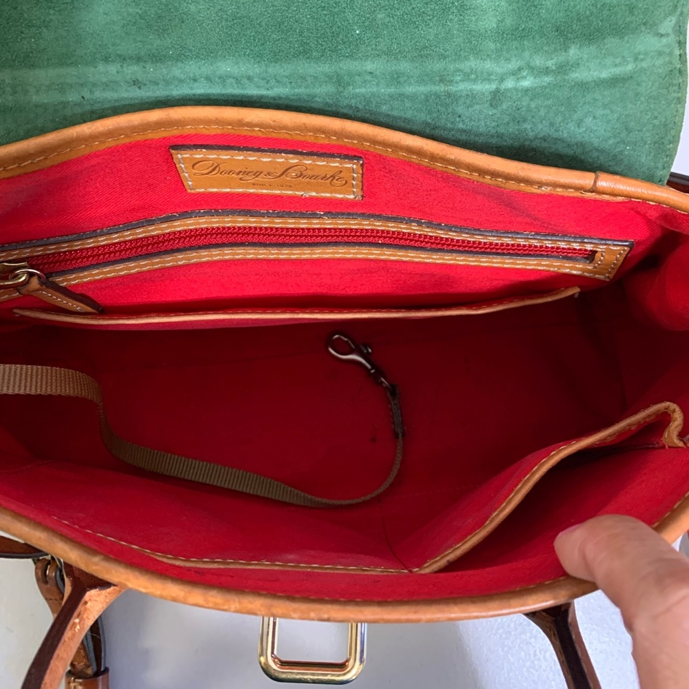 💕👜Dooney & Bourke  1975 Signature Classic Leather Shoulder/Handbag - Picture 9 of 11